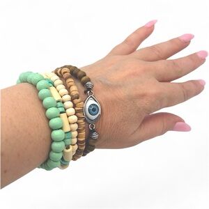 Handmade wooden beads stretch bracelets Set of 5, NEW!